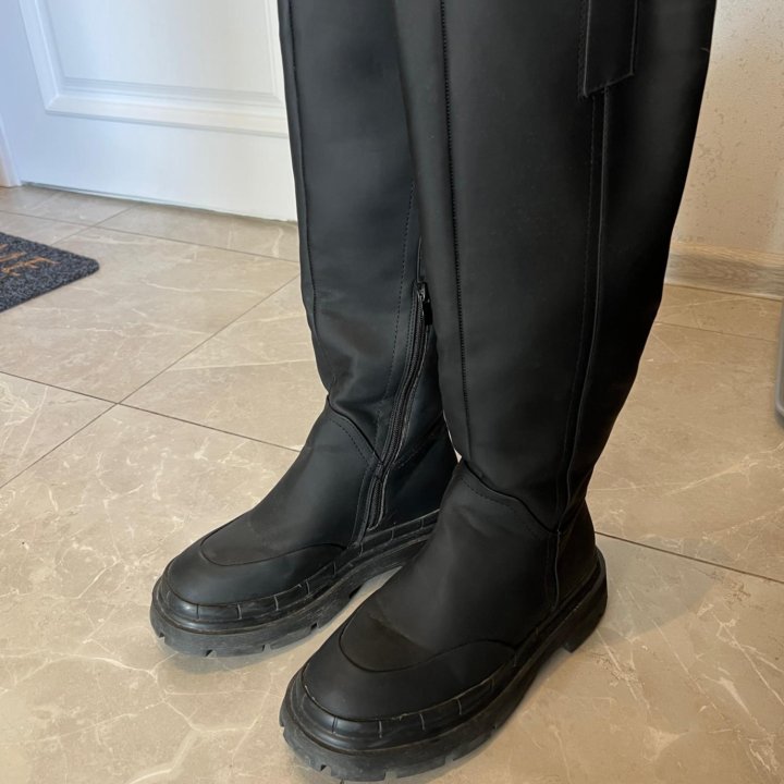 Модные ботинки