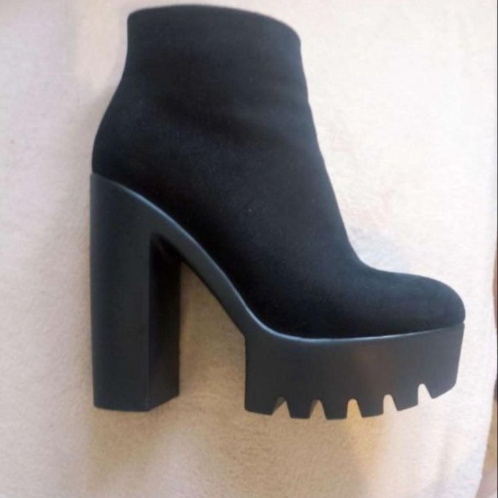 Ботильоны новые