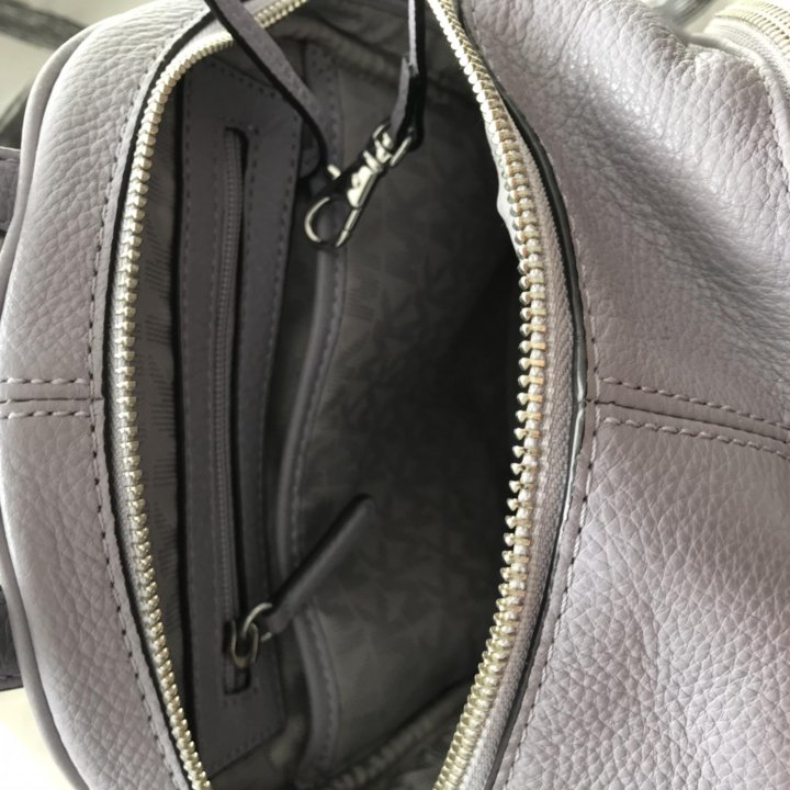 Рюкзак Michael Kors