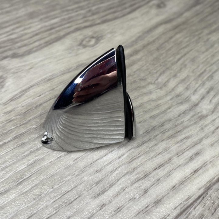 Полкодержатель