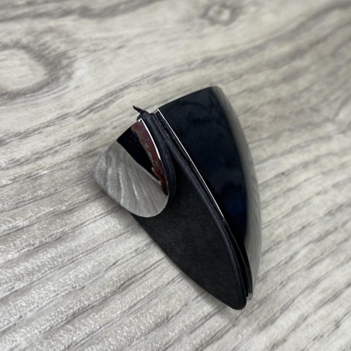 Полкодержатель