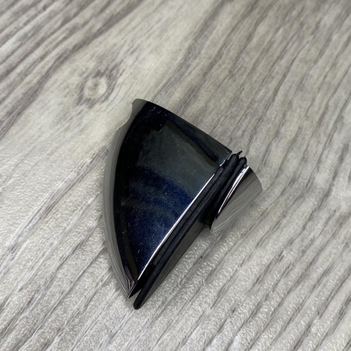 Полкодержатель