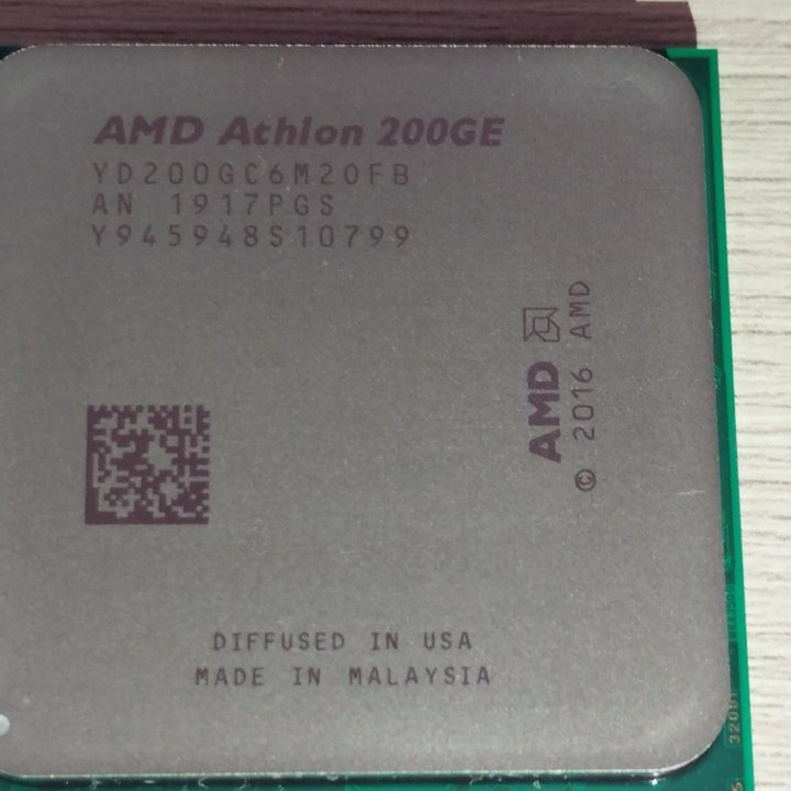 Процессор AM4 Athlon 200GE