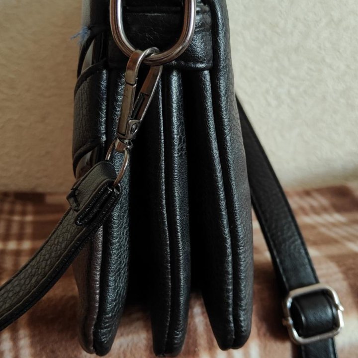 Сумочка через плечо