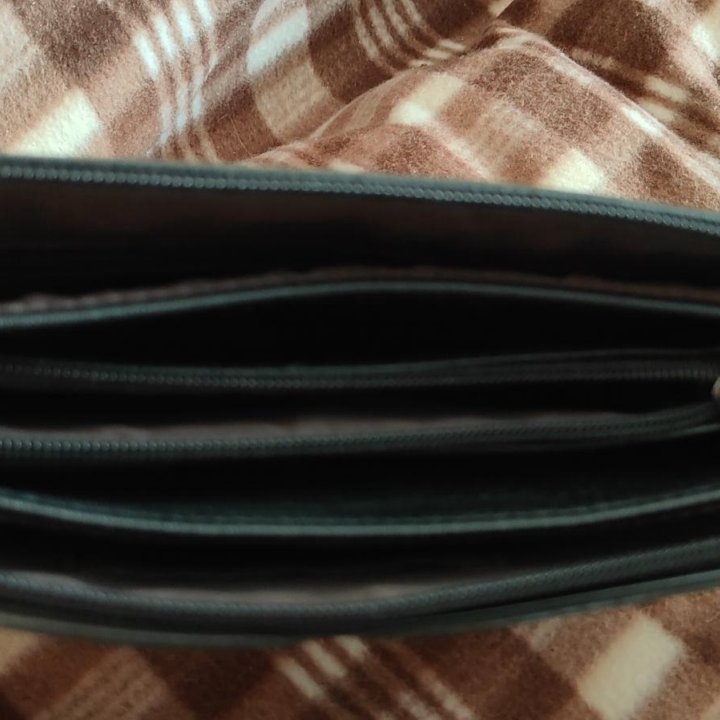 Сумочка через плечо