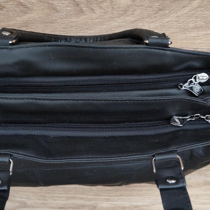 Сумка с ручками