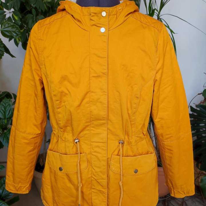 Парка куртка жёлтая с капюшоном на меху 48 50