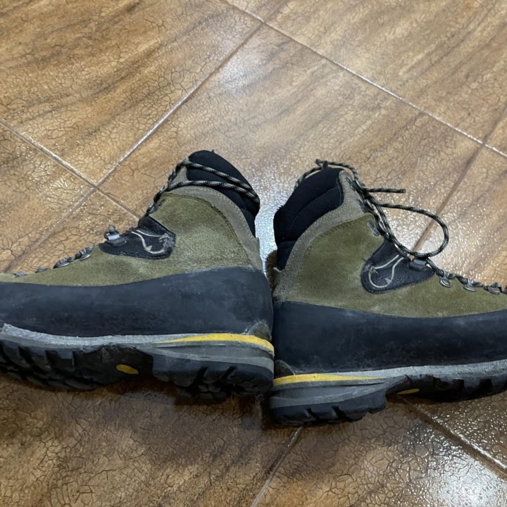 La Sportiva Karakorum EVO GTX