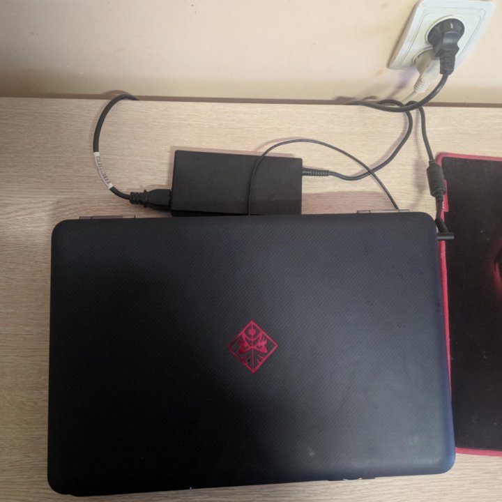 Игровой ноутбук HP Omen 15 i7/GTX 4 GB/16 RAM