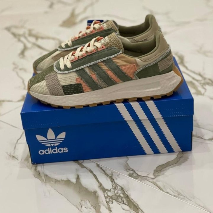 Кроссовки Adidas Retropy E5