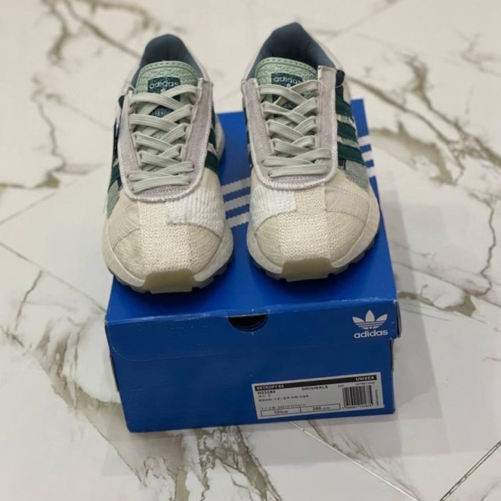 Кроссовки Adidas Retropy E5