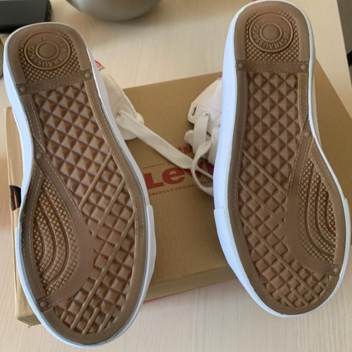 Кеды Levi’s оригинал