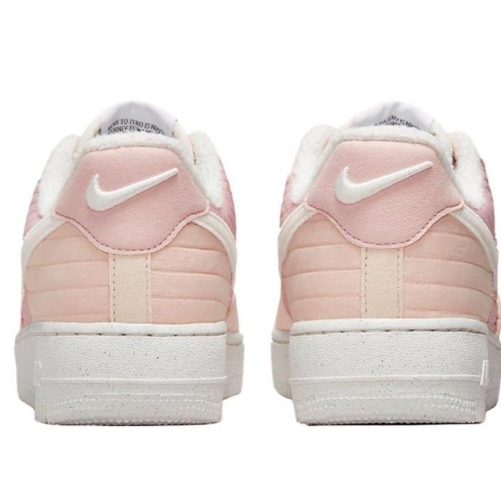 Кроссовки Nike