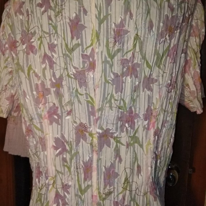 Блузка и юбка р-р 48-50