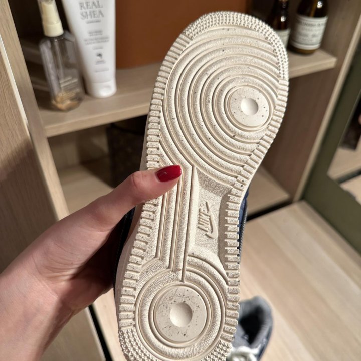 Nike air force 1 low