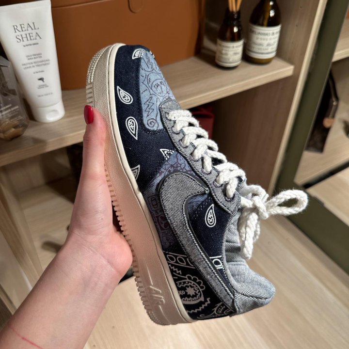 Nike air force 1 low