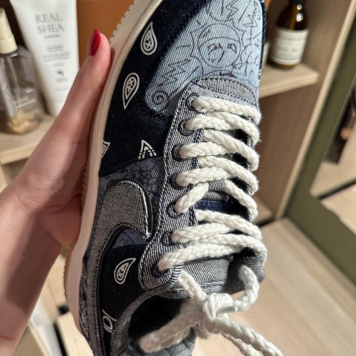 Nike air force 1 low