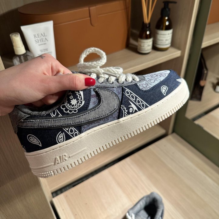 Nike air force 1 low