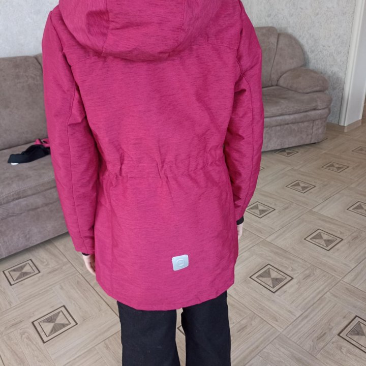 Куртка новая на дев, р. 134-152