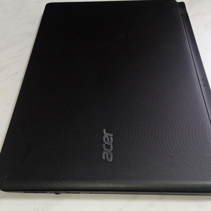 Ноутбук Acer Aspire es1 533