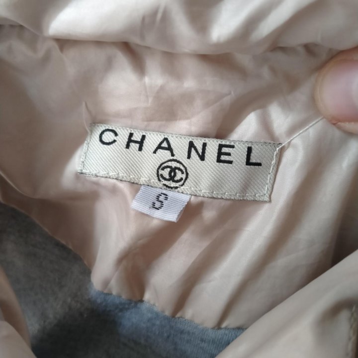 Безрукавка CHANEL