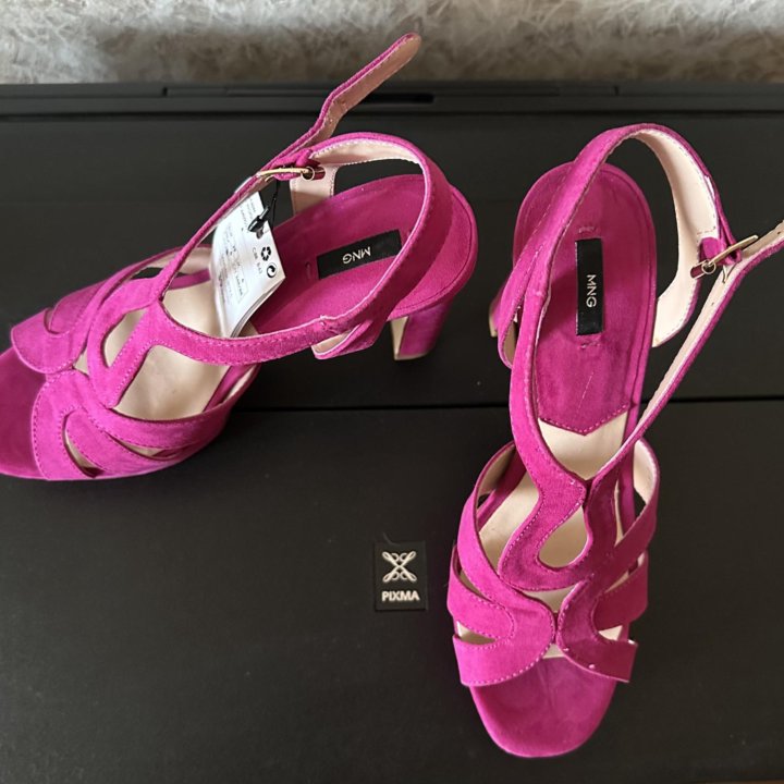 Босоножки 39 размер