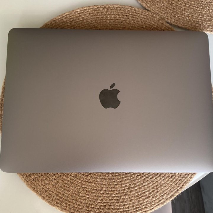 MacBook Air 2020 intel