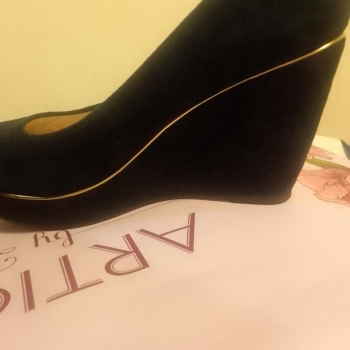Очень Красивые Туфли..