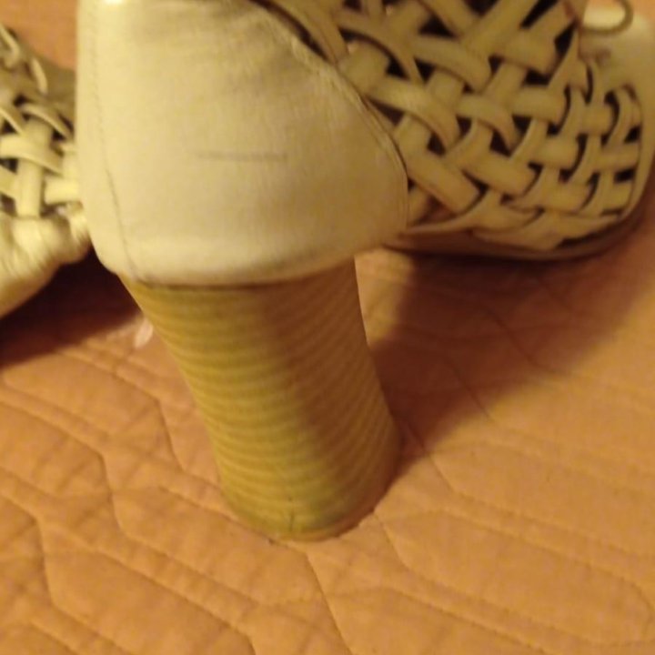 Ботинки р 38