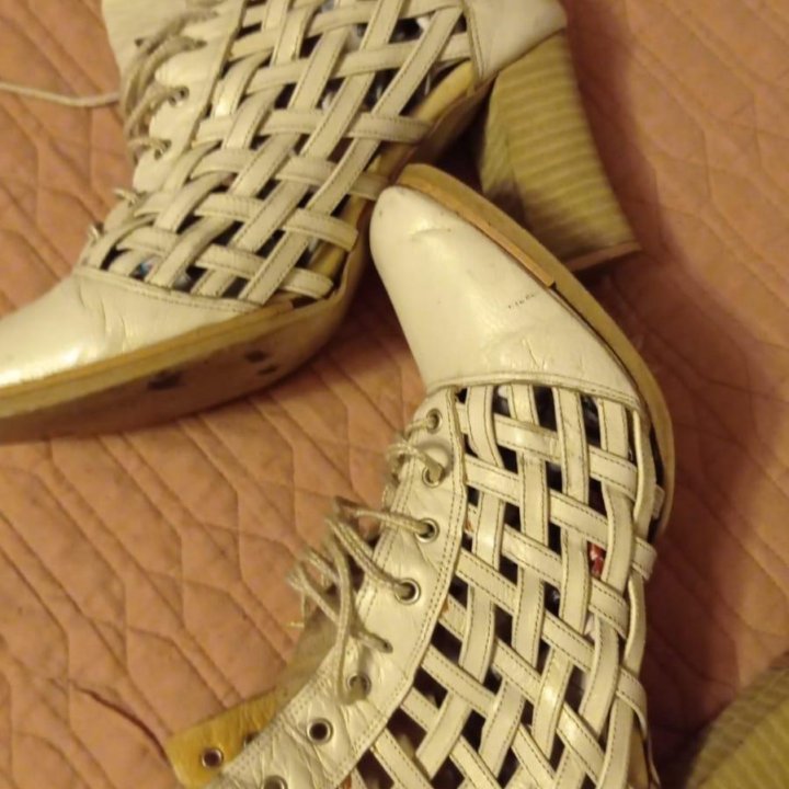 Ботинки р 38