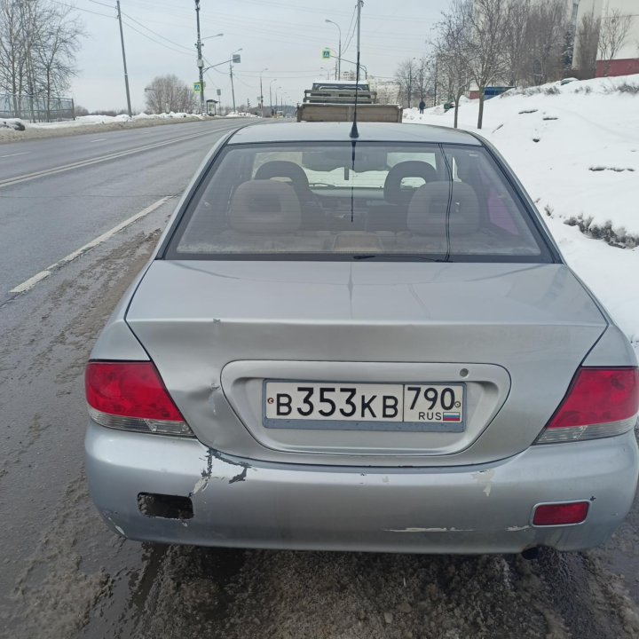 Mitsubishi Lancer, 2005