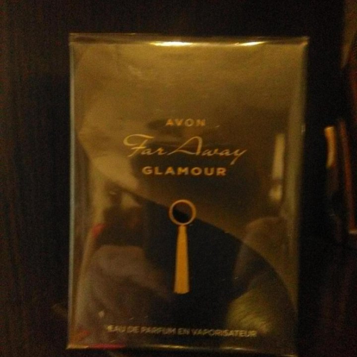 Far Away Glamour от Avon