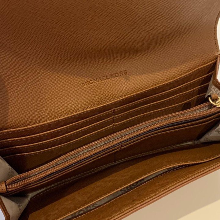 Кошелек Michael Kors