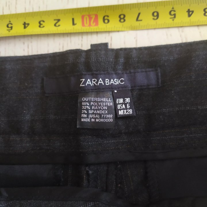 Брючный костюм женский Zara