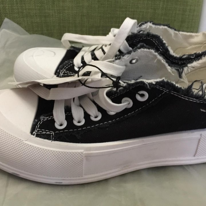 Кеды (размер: 37,5)