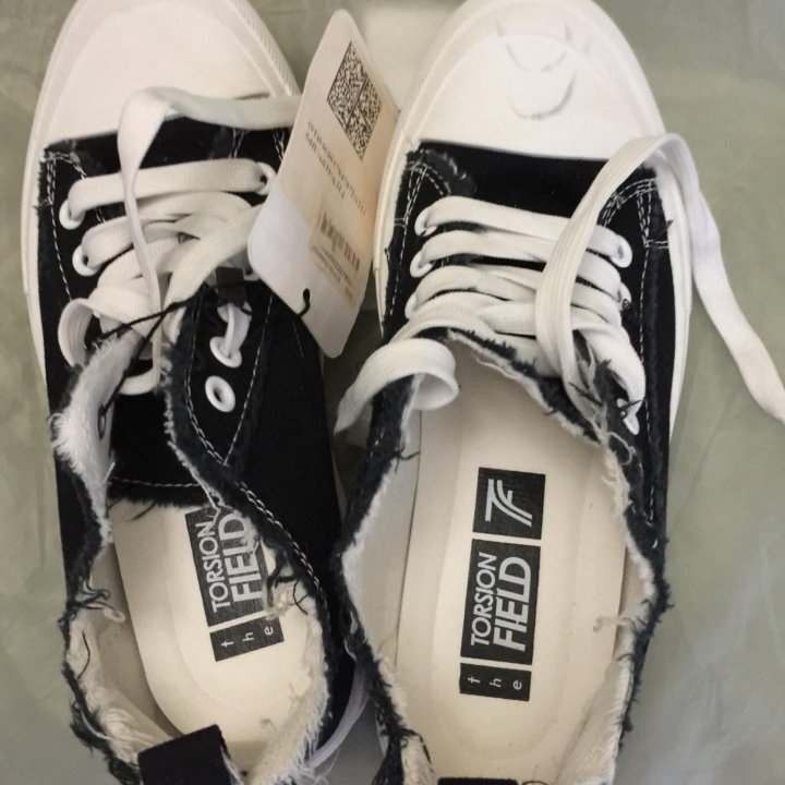 Кеды (размер: 37,5)