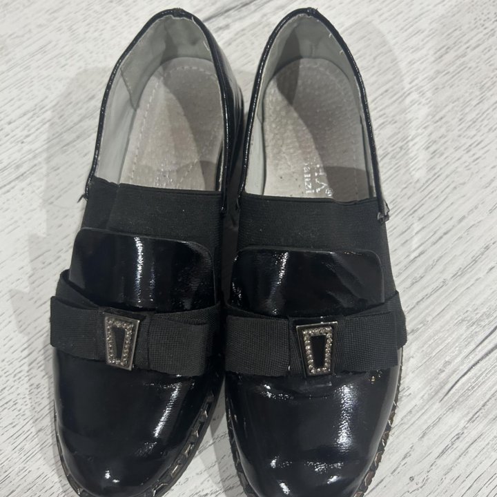 Туфли для девочки