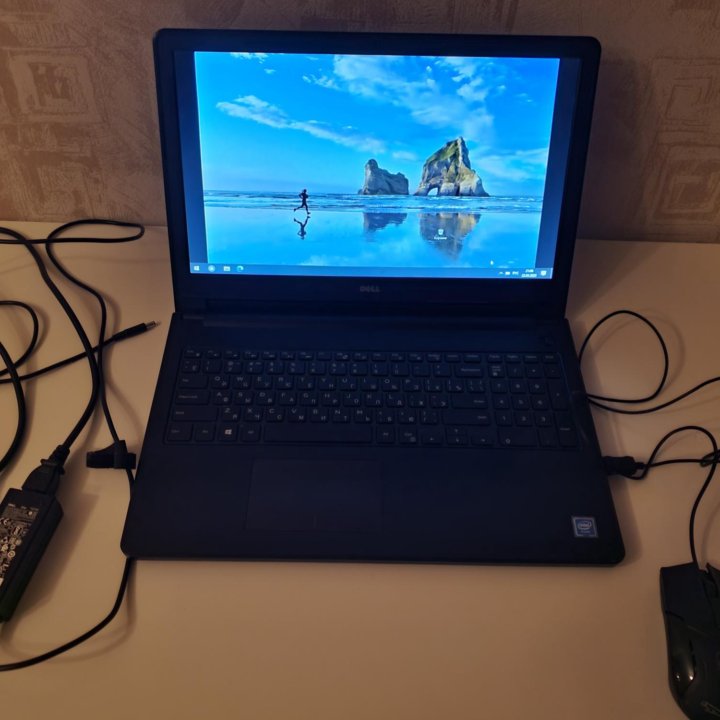 DELL Inspiron 15 5100