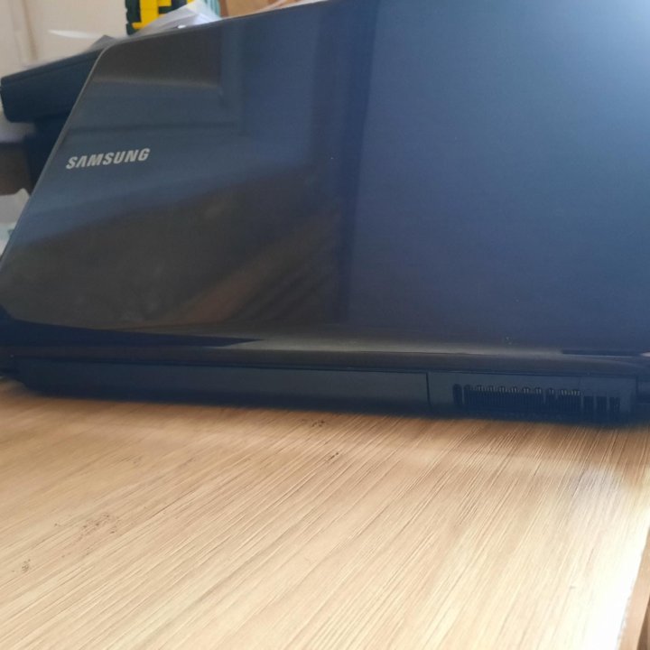 Samsung R540