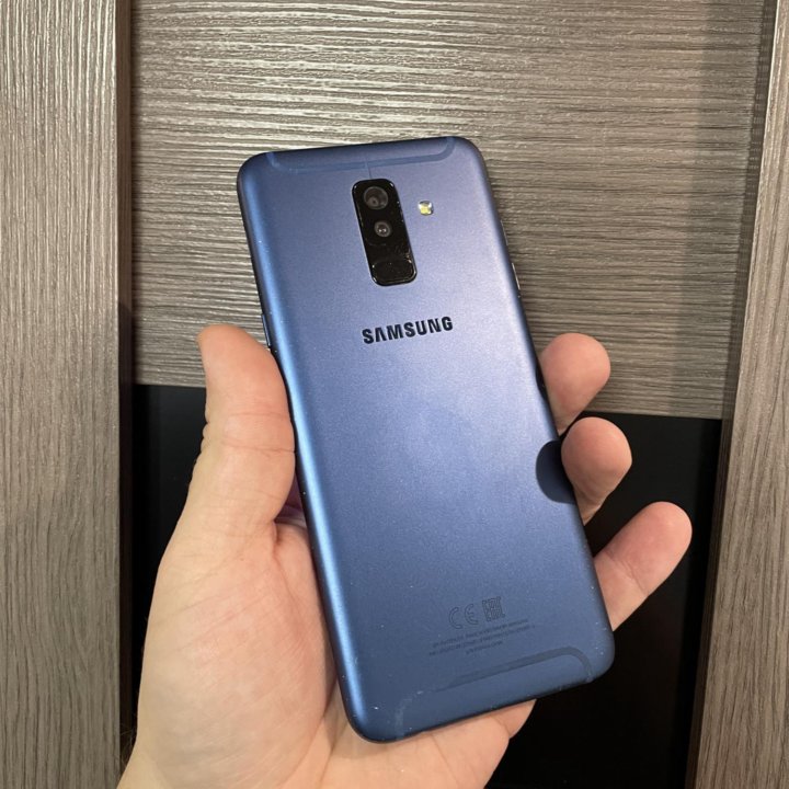 Продам Samsung J6 3/32Gb