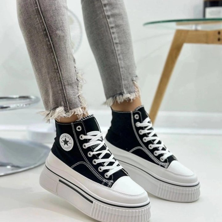 Кроссовки весна