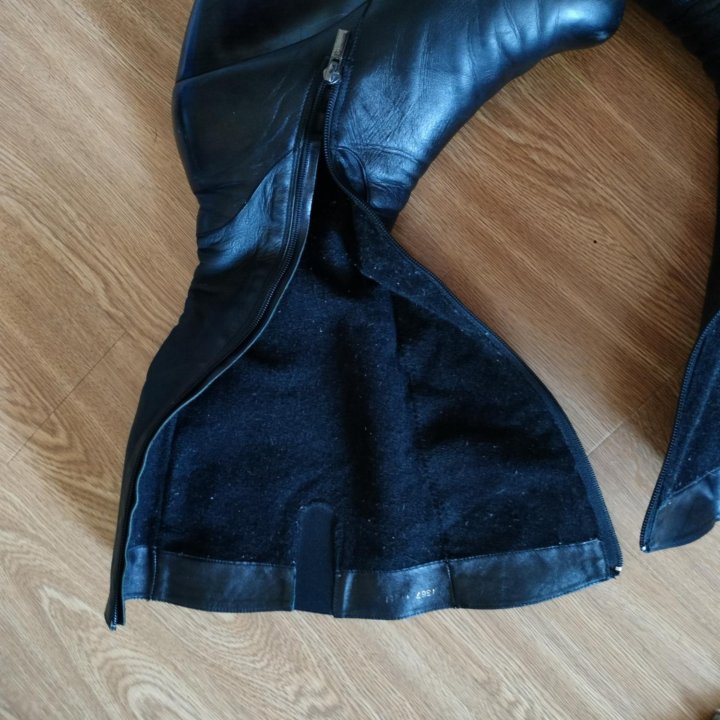 Сапоги 44 размера