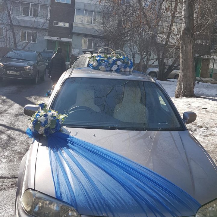 Комплект украшений на свадебный автомобиль