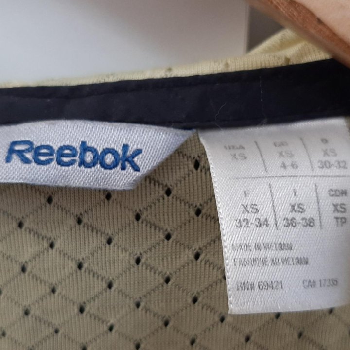 Ветровка XS Reebok летняя черная