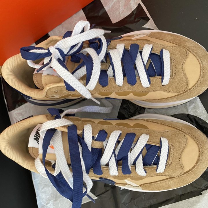 Nike Sacai vaporwaffle sesame blue void