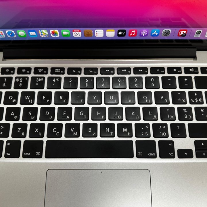 Macbook pro 13 2015 i5 2.7 8/128 (П-665)