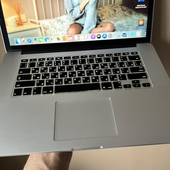 Macbook pro 15 mid 2015 512,Radeon R9