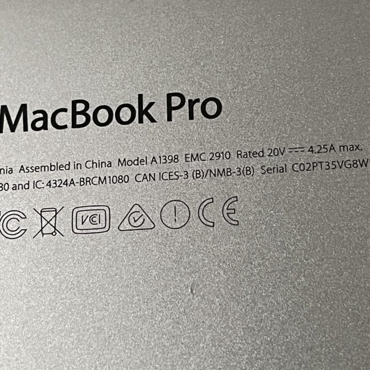 Macbook pro 15 mid 2015 512,Radeon R9