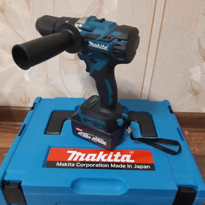 Шуруповерт Makita ударный