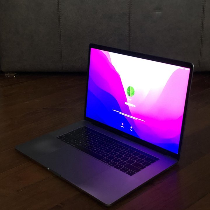 MacBook Pro 15, 2016. i7, 16/512gb